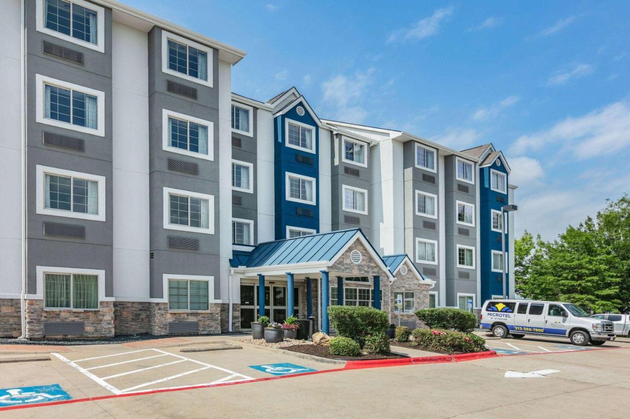 Microtel Inn & Suites By Wyndham Austin Airport Luaran gambar