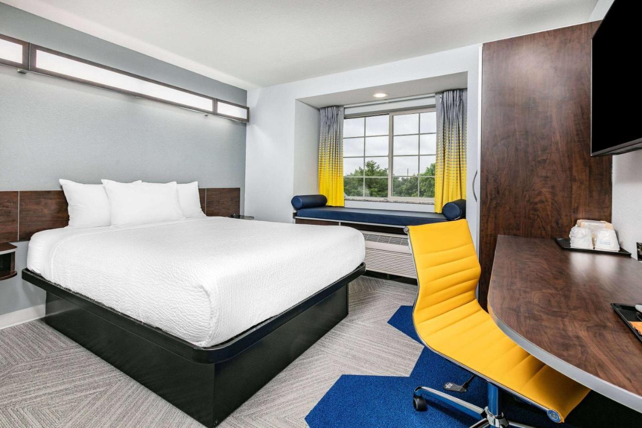 Microtel Inn & Suites By Wyndham Austin Airport Luaran gambar